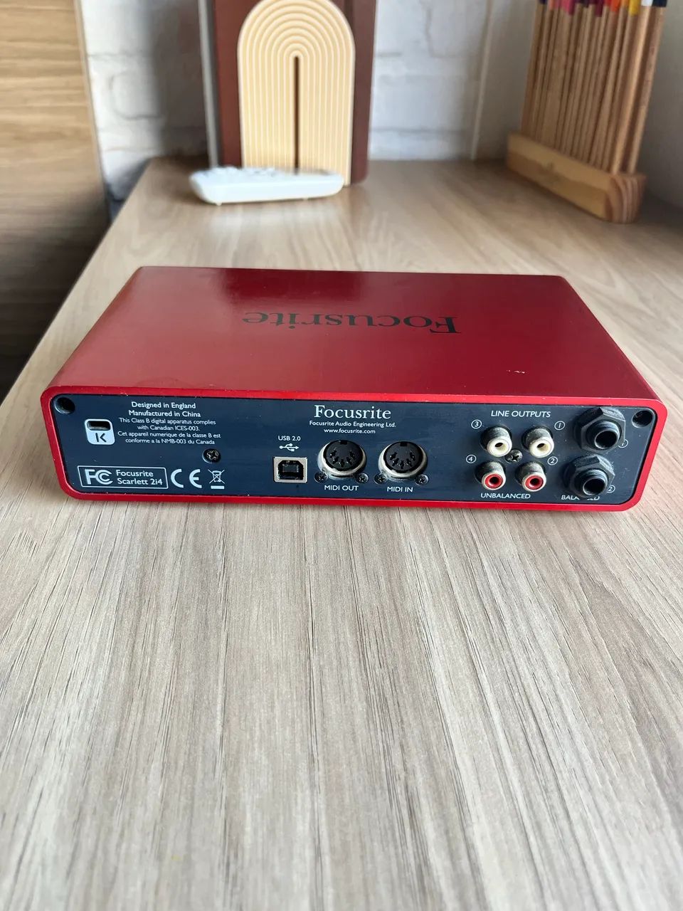 interface Focusrite Scarlett 214 - Foto 4