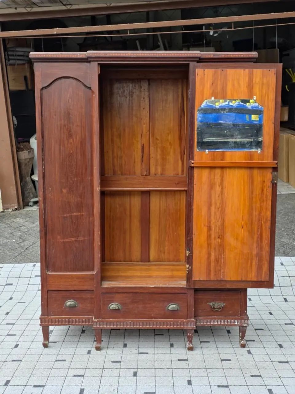 Guarda Roupa Centenario 1 Porta em madeira Ipê Maciço - Foto 4