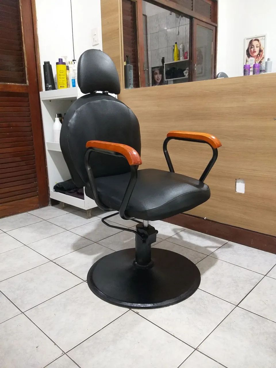 Cadeira cabeleireiro ou barbeiro 