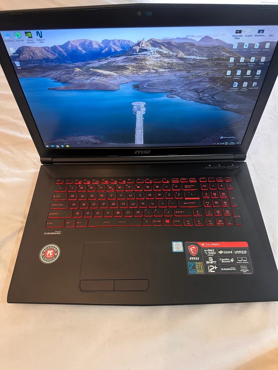 Notebook MSI Tela 17 pol. Core  i7 em perfeito estado com Teclado SteelSeries com NF