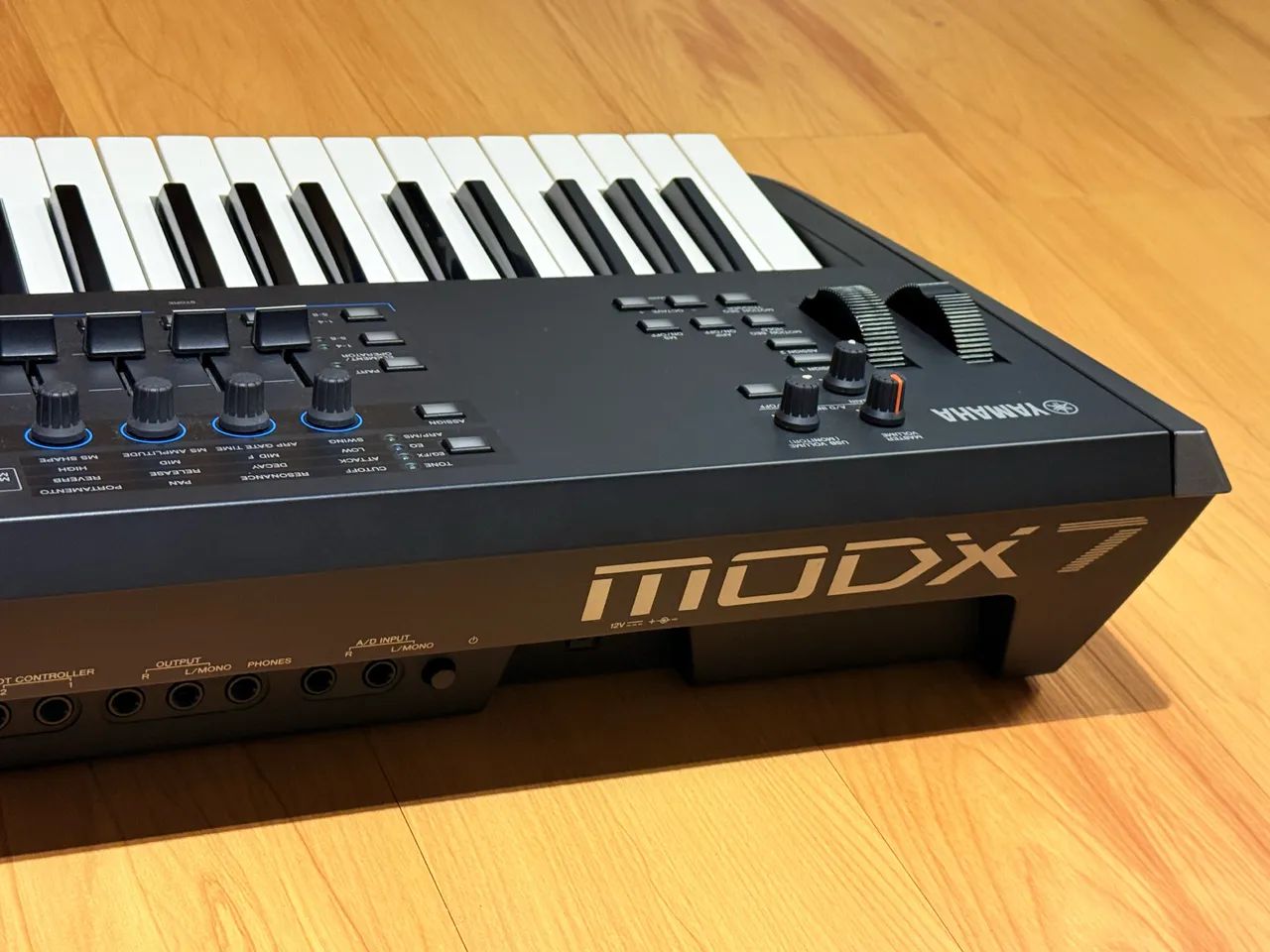 Teclado Yamaha MODX7 - Foto 4
