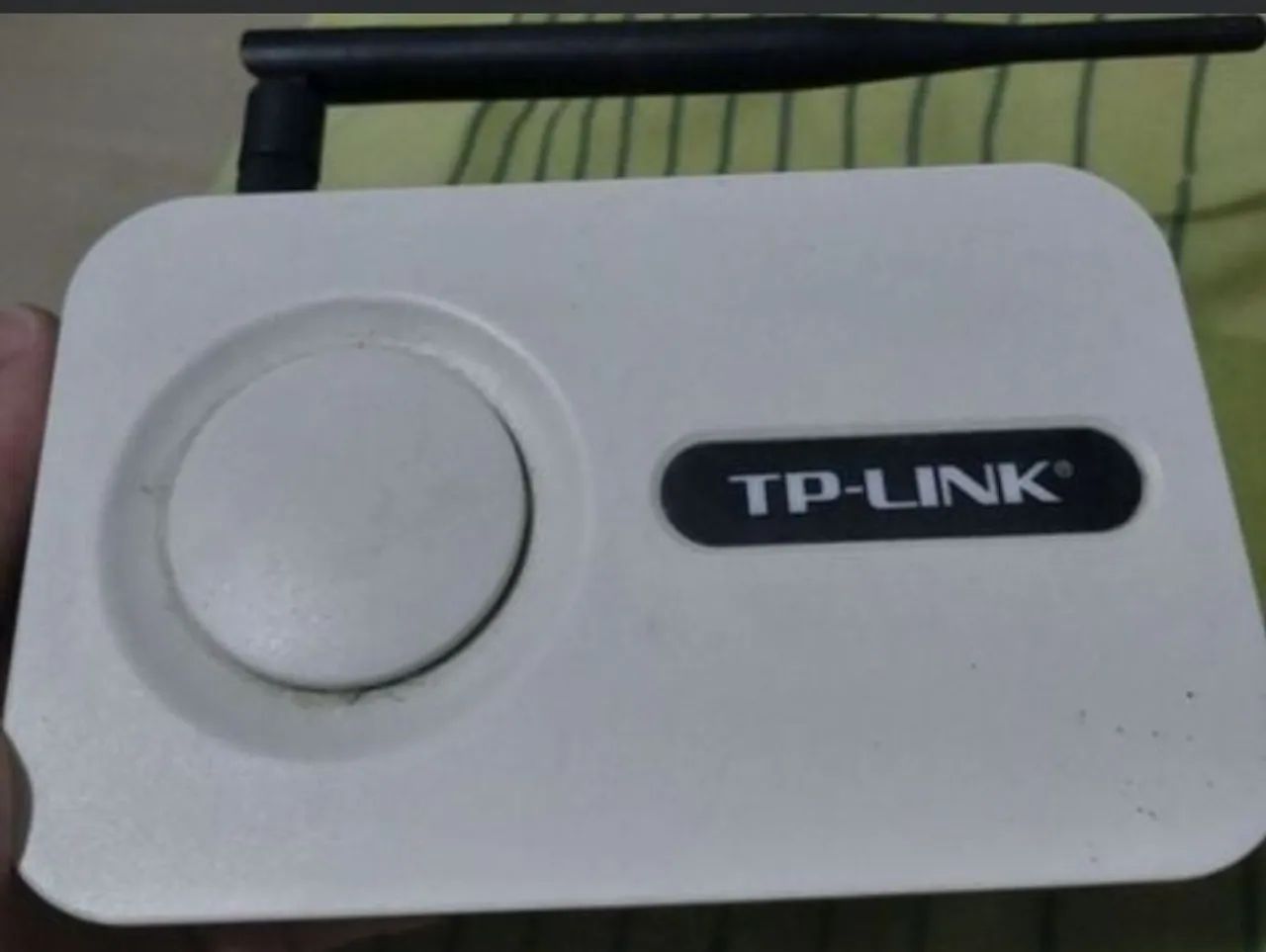 roteador wireless tp-link 54 mbps (ti-wr340gd) usado