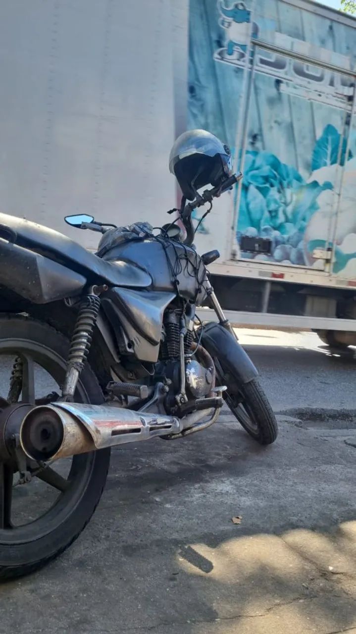 Titan 150 Carburada Possui Multas e débito de documentos  - Foto 2