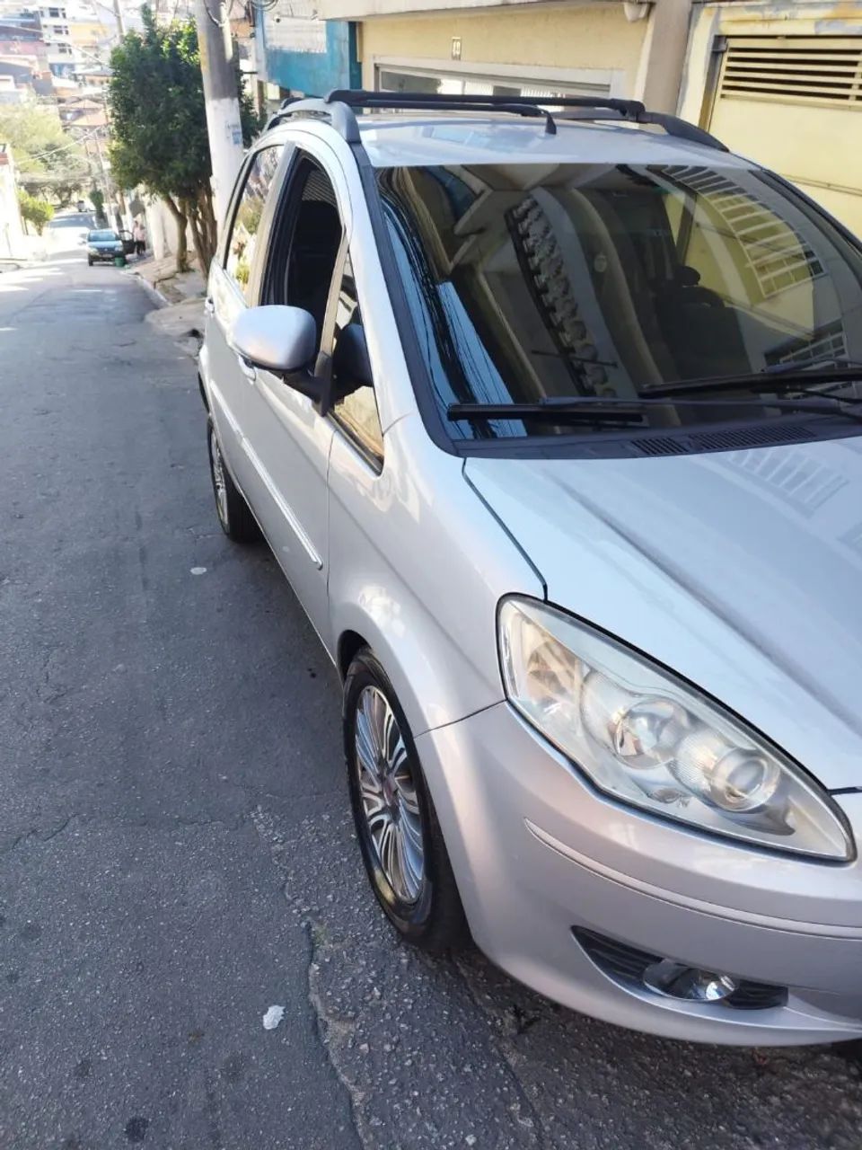 Fiat Idea Attractive 1.4 Fire Flex 8V 5P 2012 - Foto 3