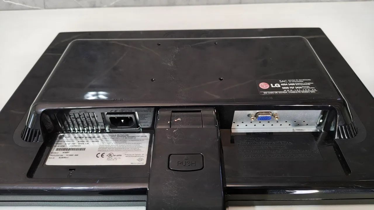 Monitor LG Flatron W1942SB - Foto 3