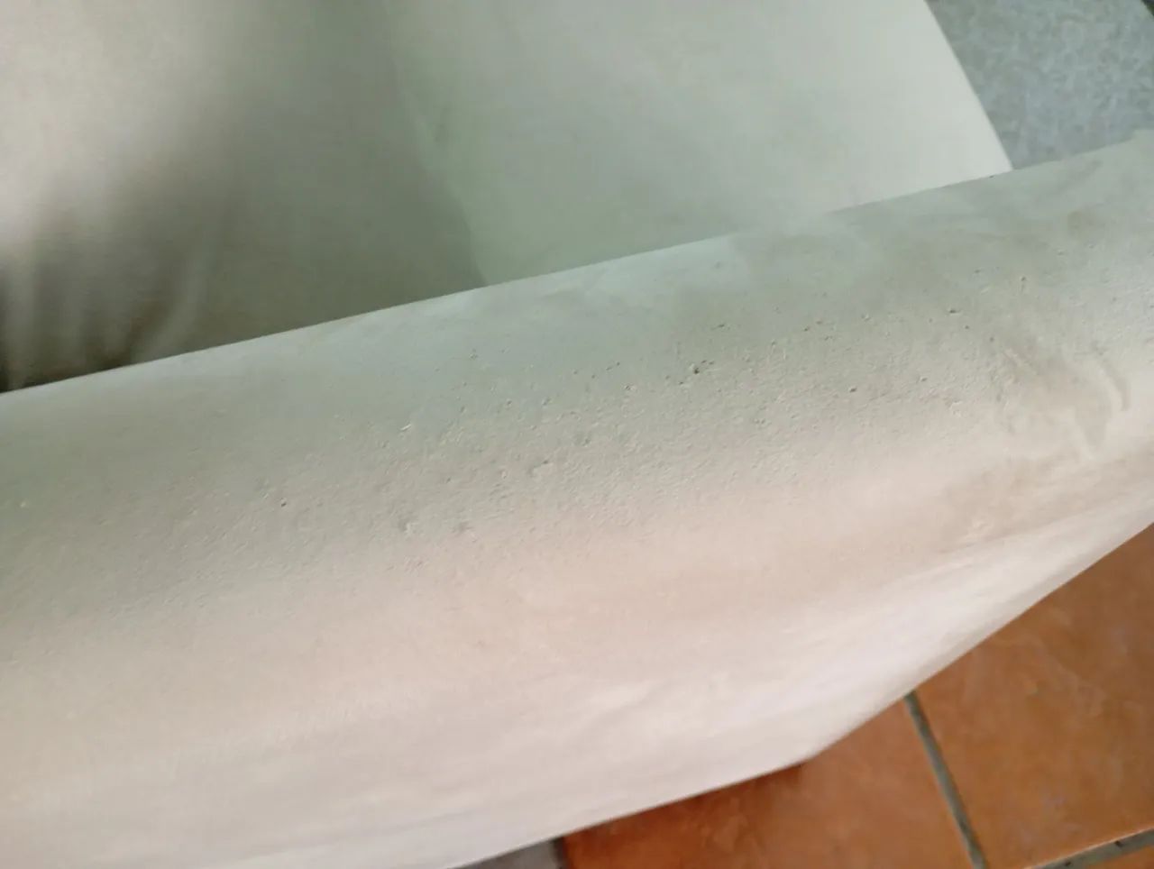 Sofá Cama Suede Bege 2.00 Metros de Espuma (Ótimo Estado) - Foto 5