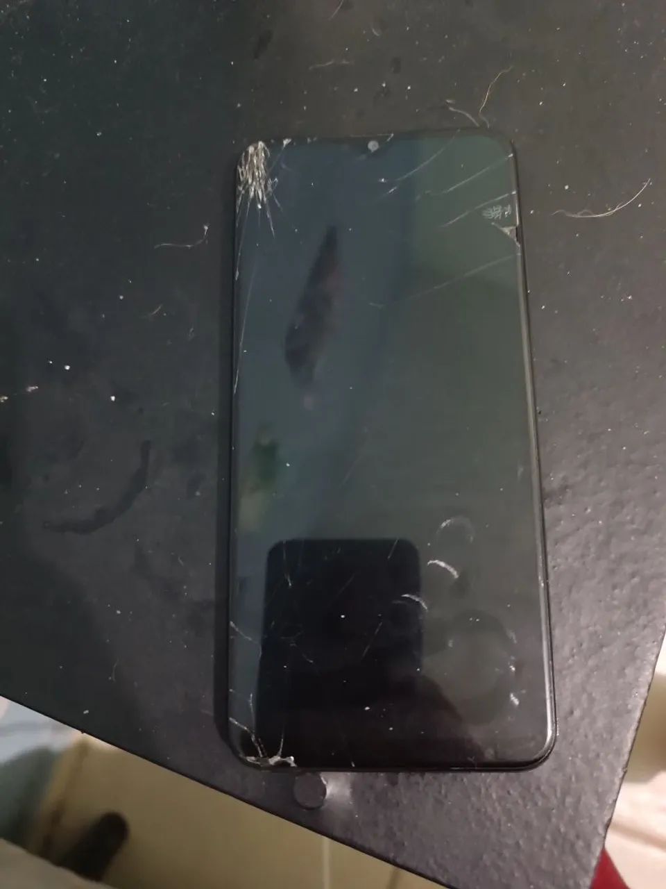 celular Samsung A20 - Foto 2
