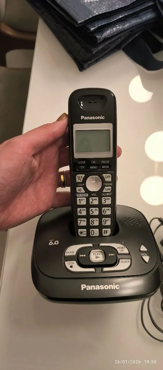 Telefone sem fio Panasonic KX-TG4021LB