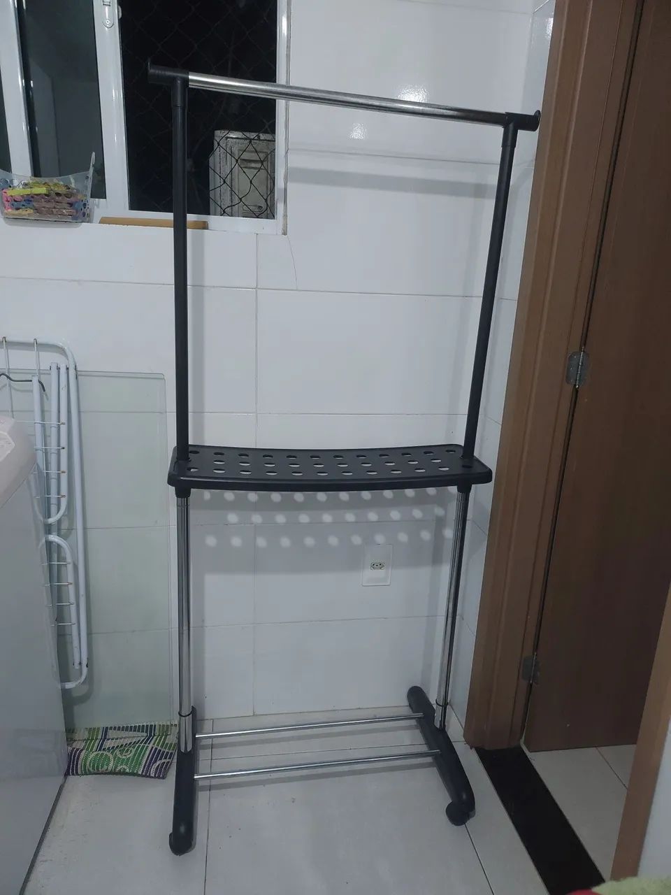 Vendo roupeiro portátil