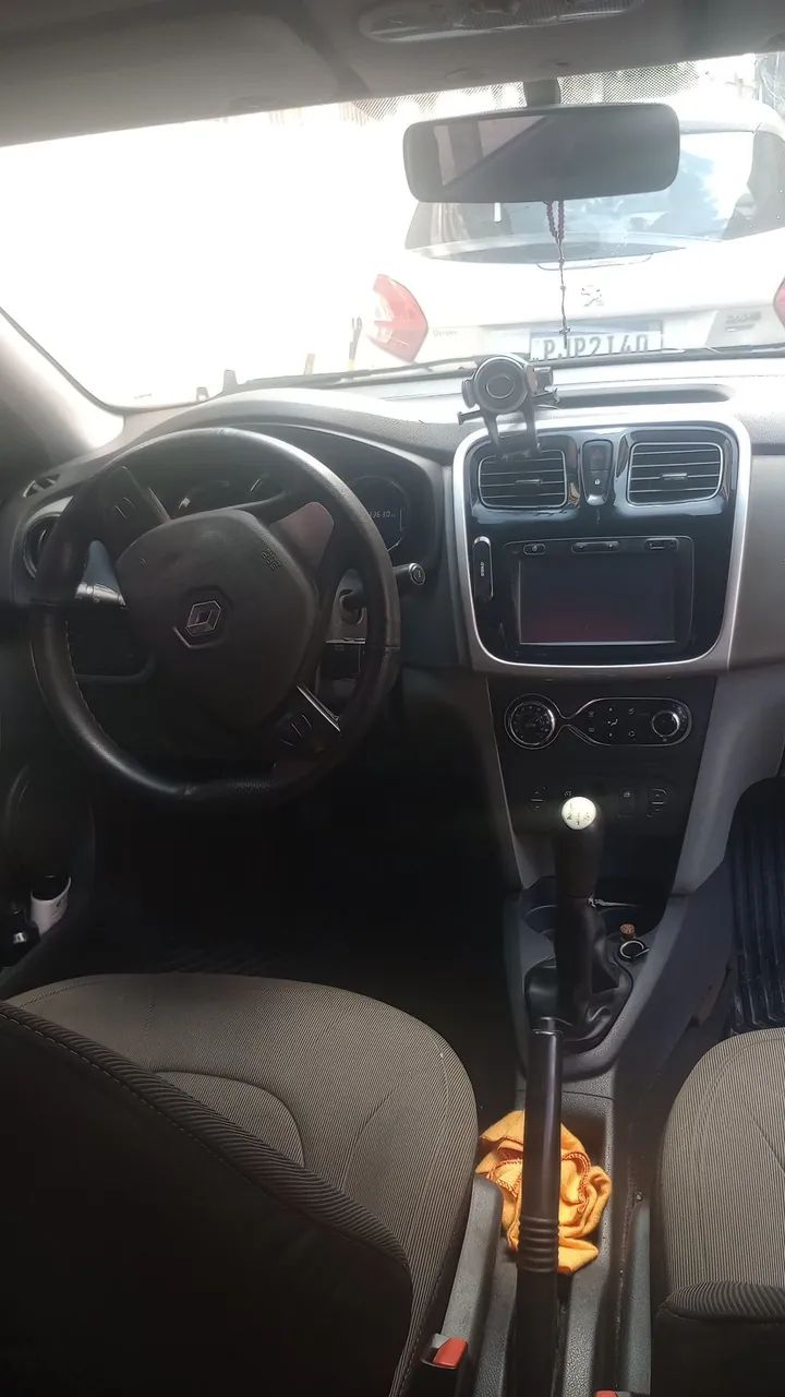 Renault Logan LOGAN Dynamique Hi-Flex 1.6 8V 4p 2015