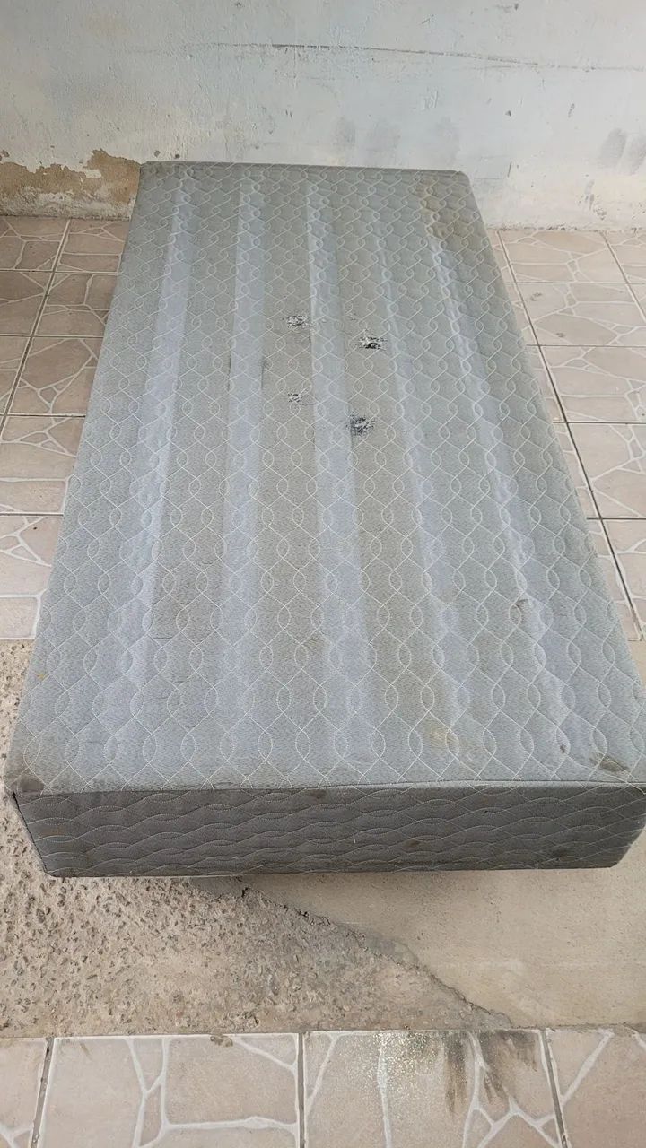 Box de solteiro somente a base 1.88 por 0.88 