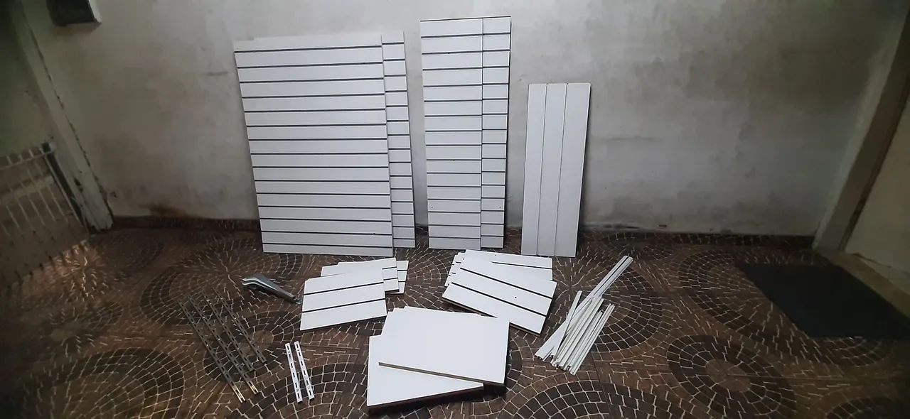 Painéis Canaletados