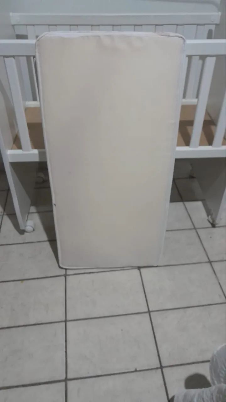 Vendo Mini Berço com colchão  - Foto 4