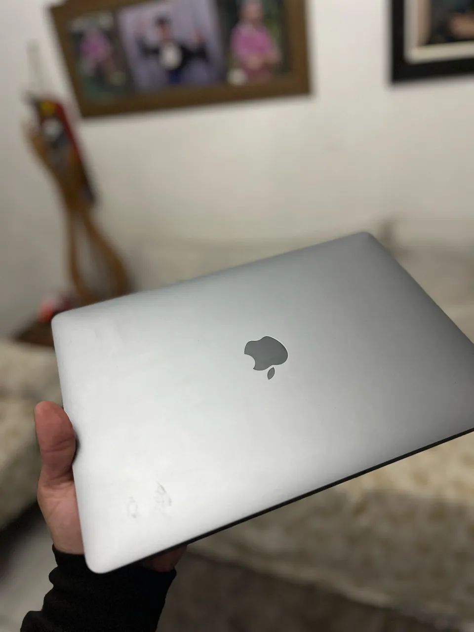 macbook pro 13 i7 16gb