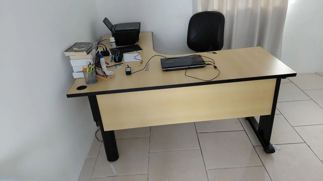 Mesa de escritório 