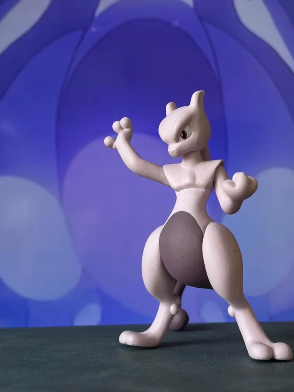 Action Figure Mewtwo Pokémon 