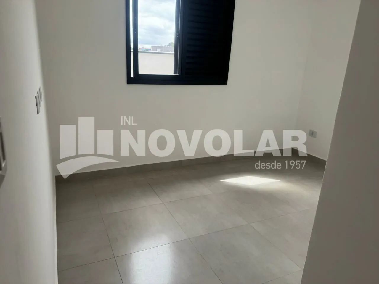 Espaço, Conforto e Localização - Apartamento com Quintal e 2 Dormitórios - Foto 4