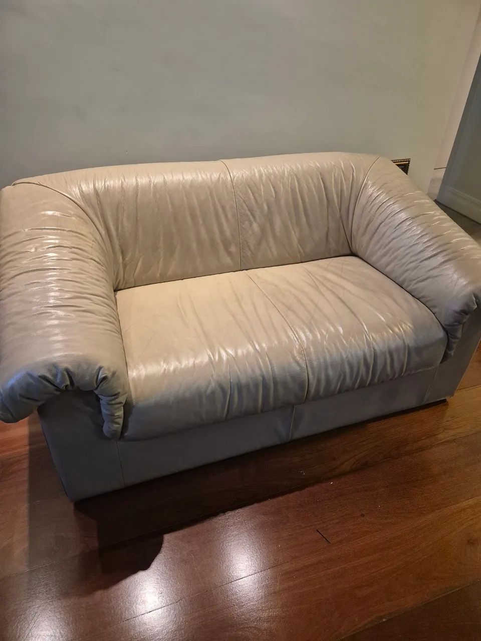 SOFÁ BEJE 1.80X0.90 MTS