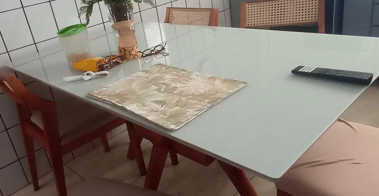 Mesa semi nova 