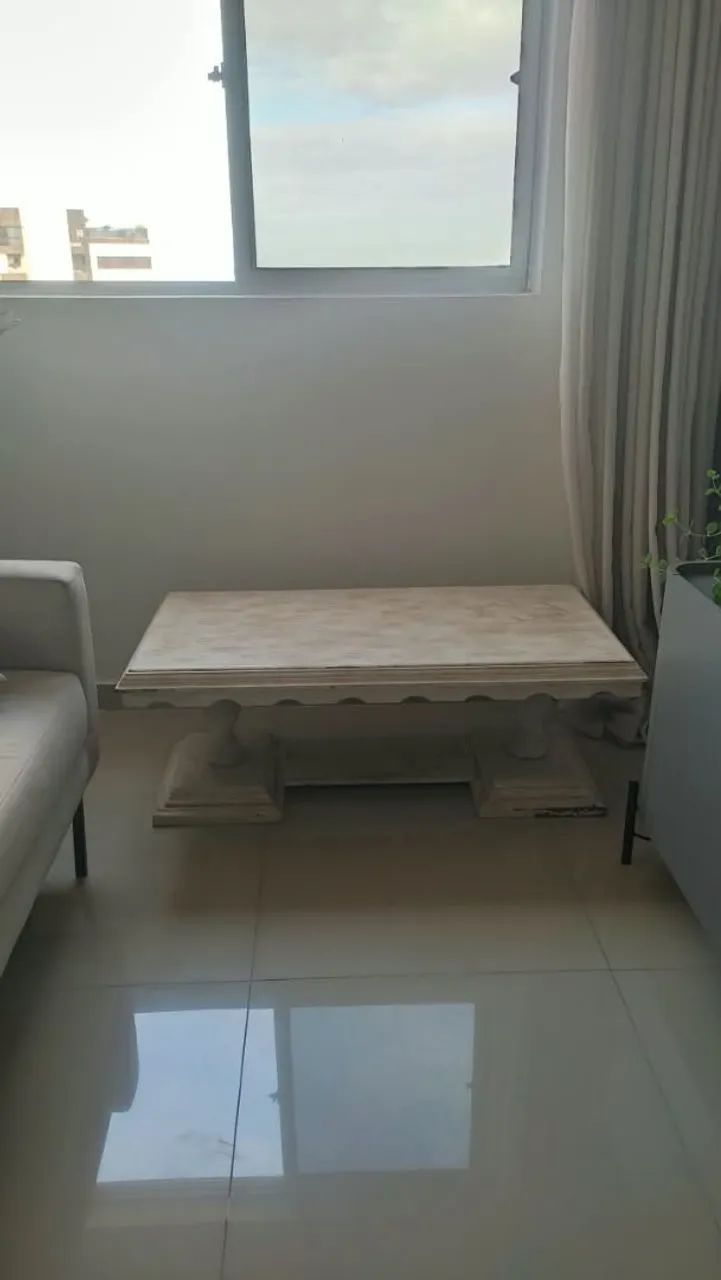 Mesa de Centro estilo clássico em Madeira Maciça - Foto 3