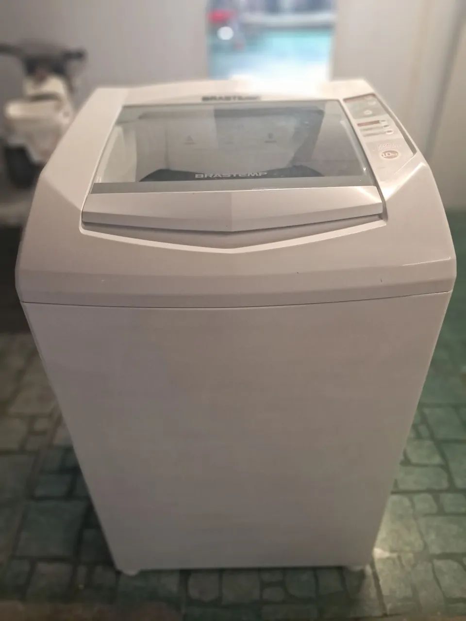 Vendo geladeira com garantia  - Foto 3