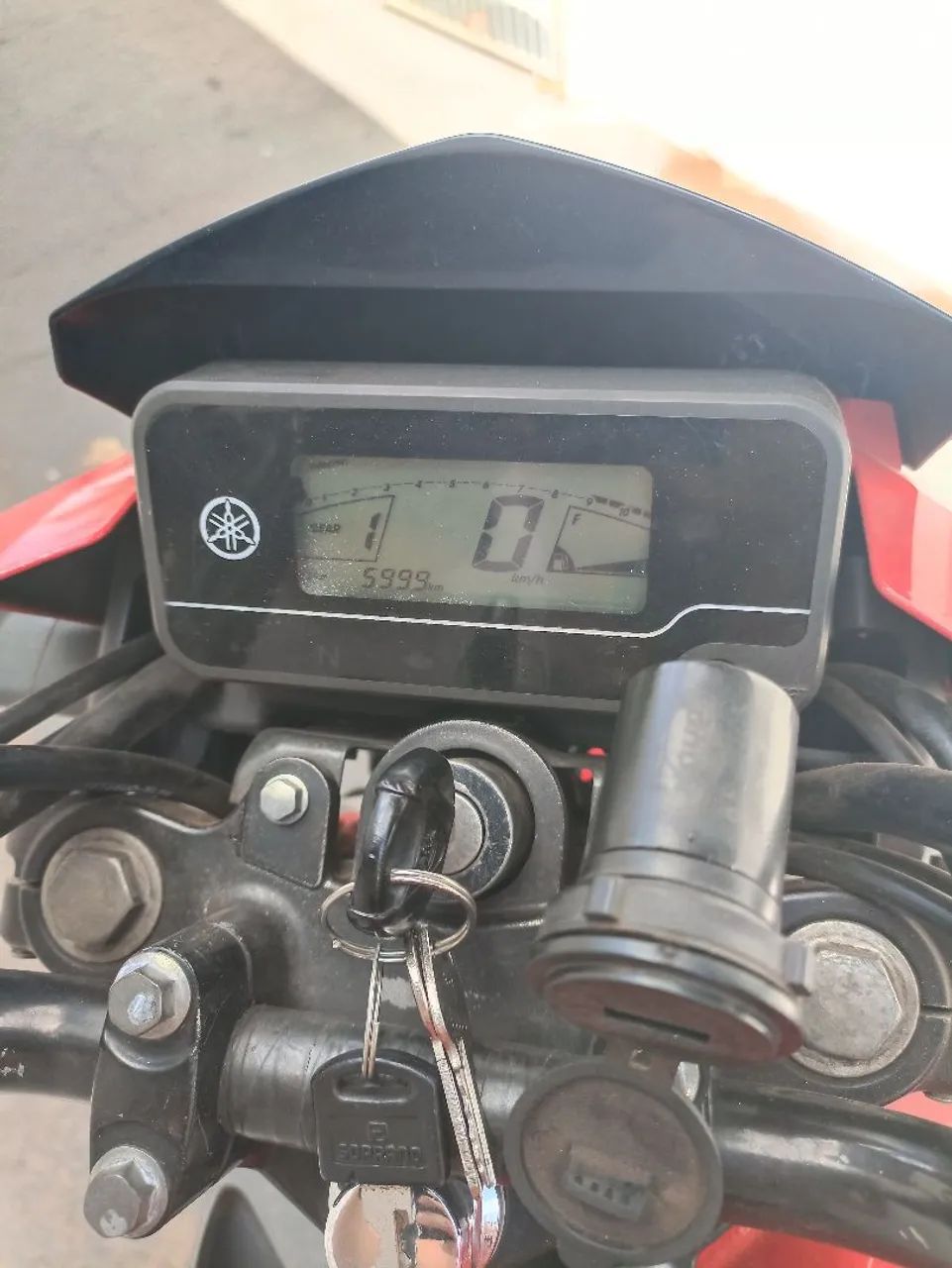 Vendo Yamaha factor bem conservada  - Foto 5