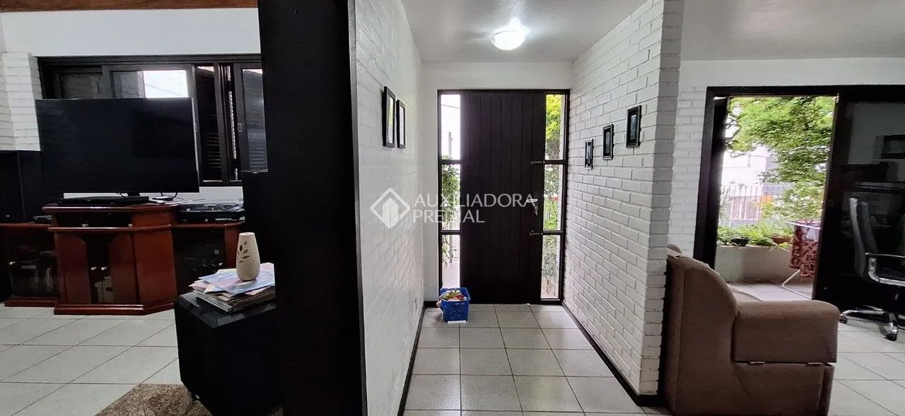 Casa com jardim na Carvoeira, próximo a UFSC - Foto 4