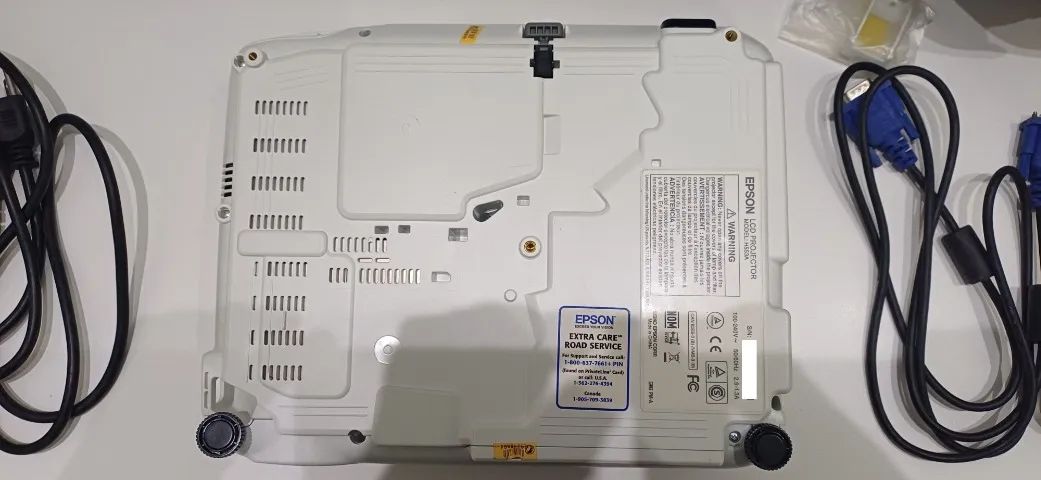 Projetor Epson Powerlite x24+ - Foto 2