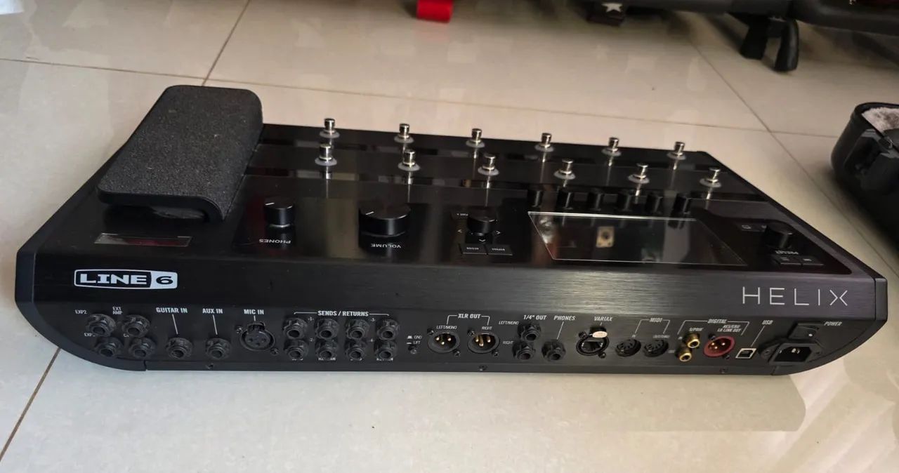 Line 6 Helix Floor com Bag - Foto 3