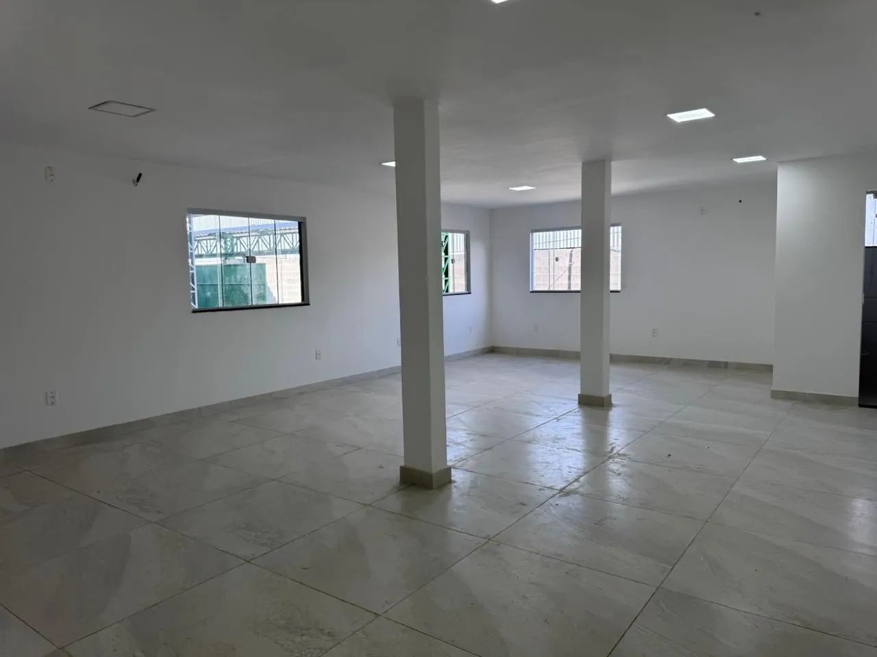 Alugo galpão de 1320m2  - Foto 4