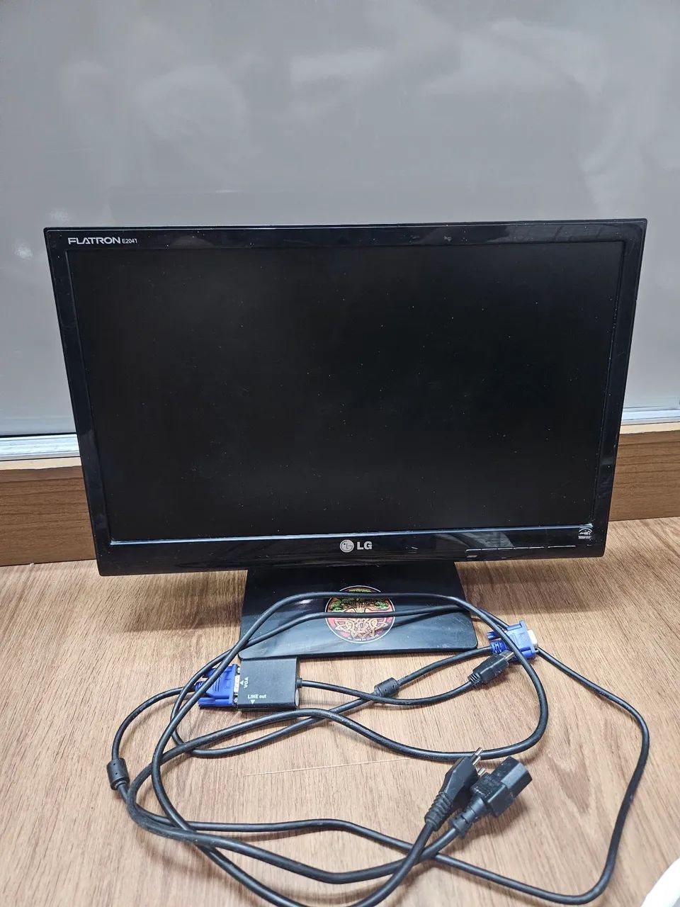 Monitor LG Flatron 20 Polegadas LED (Com Cabos) - Funcionando Tudo - Foto 4