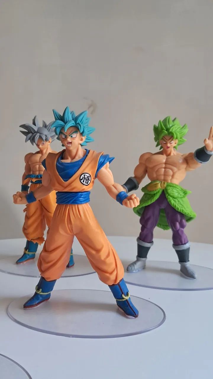 Bonecos Colecionáveis Dragon Ball - Foto 2
