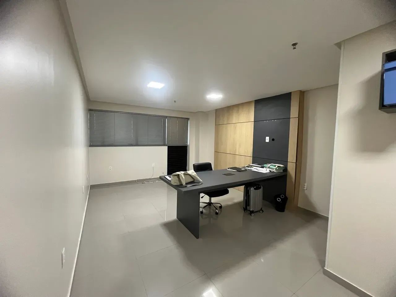 SALA COMERCIAL NO FORUM BUSSINESS - 4.000 - Foto 2