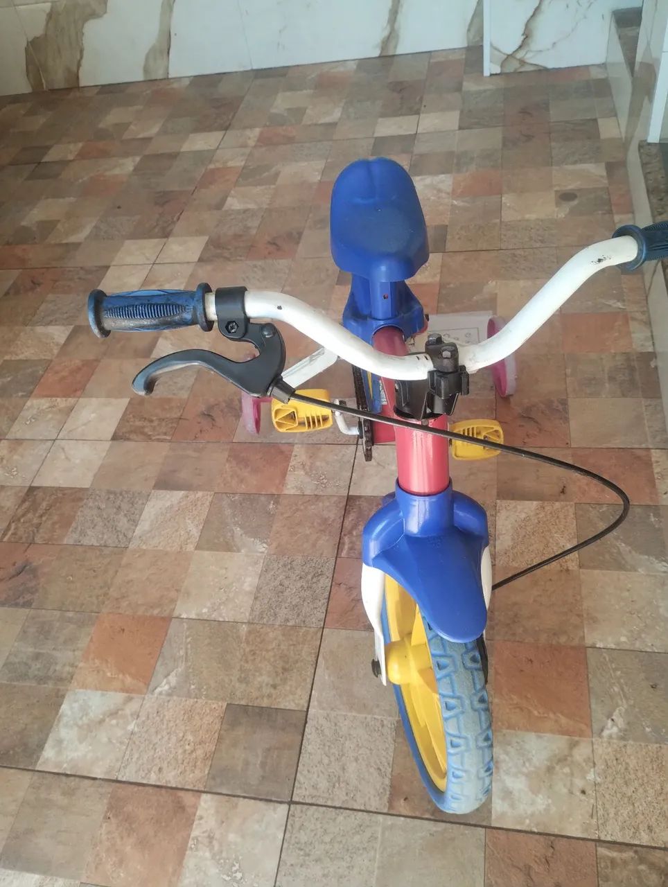 Bicicleta infantil aro 12 funcionando perfeitamente  - Foto 3