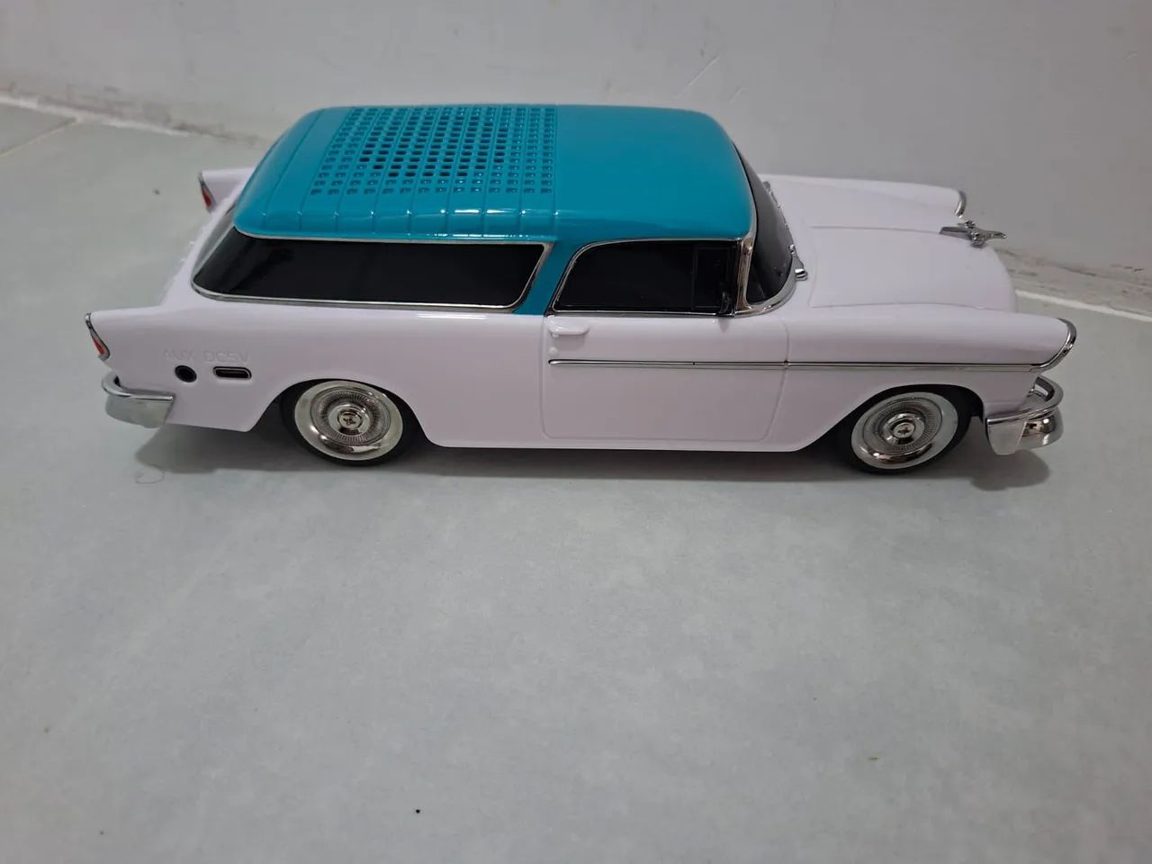 Miniatura de carro com som Bluetooth  - Foto 2