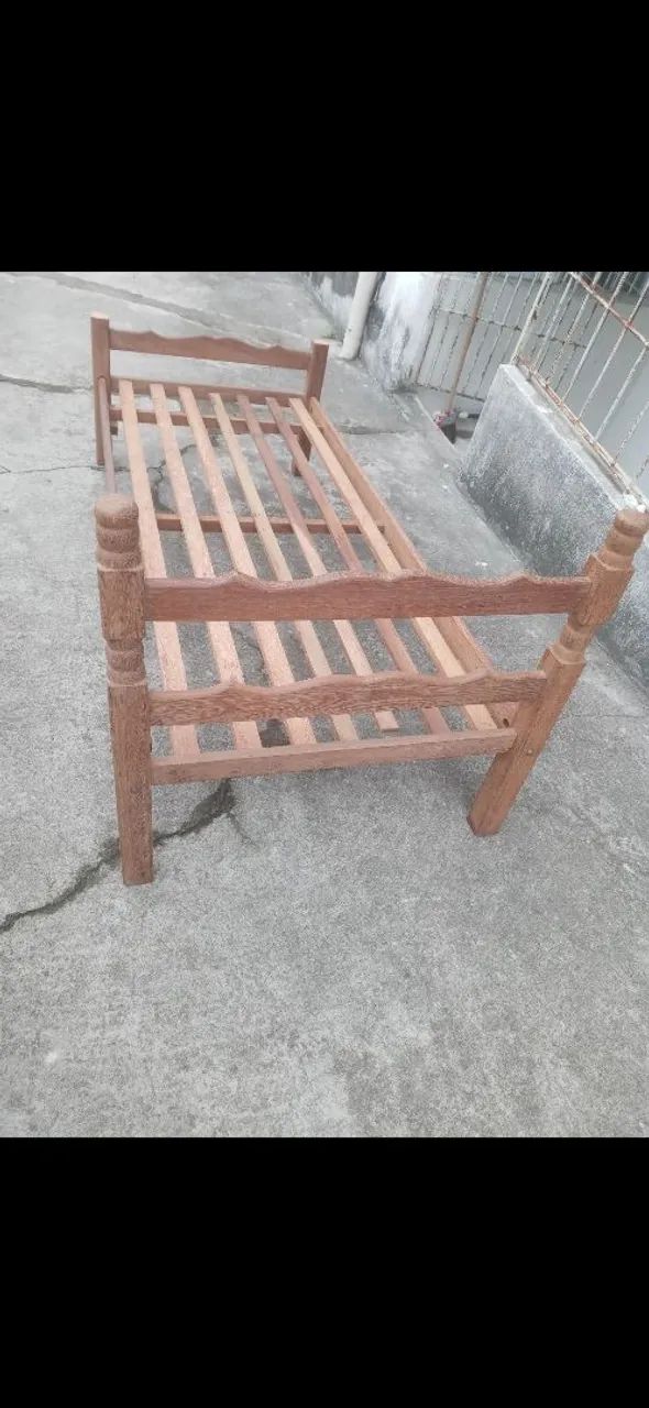 Cama solteiro madeira mecânica seme nova - Foto 2