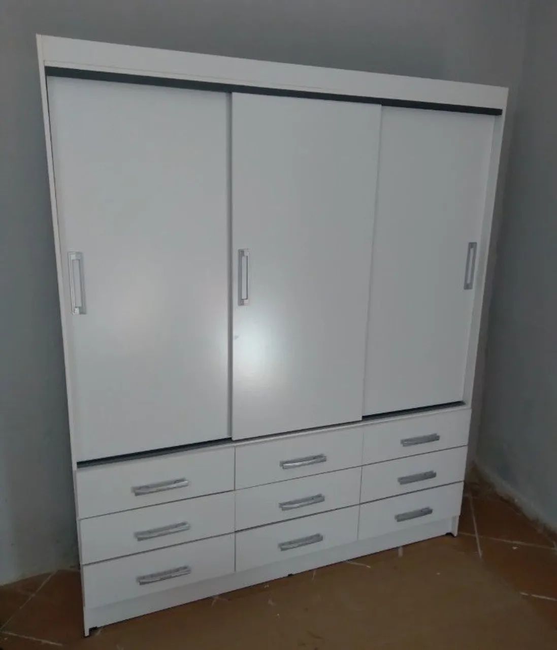 Guarda roupa Isabella 
