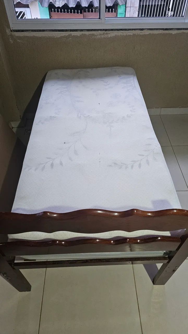 Cama de solteiro com colchão  - Foto 2