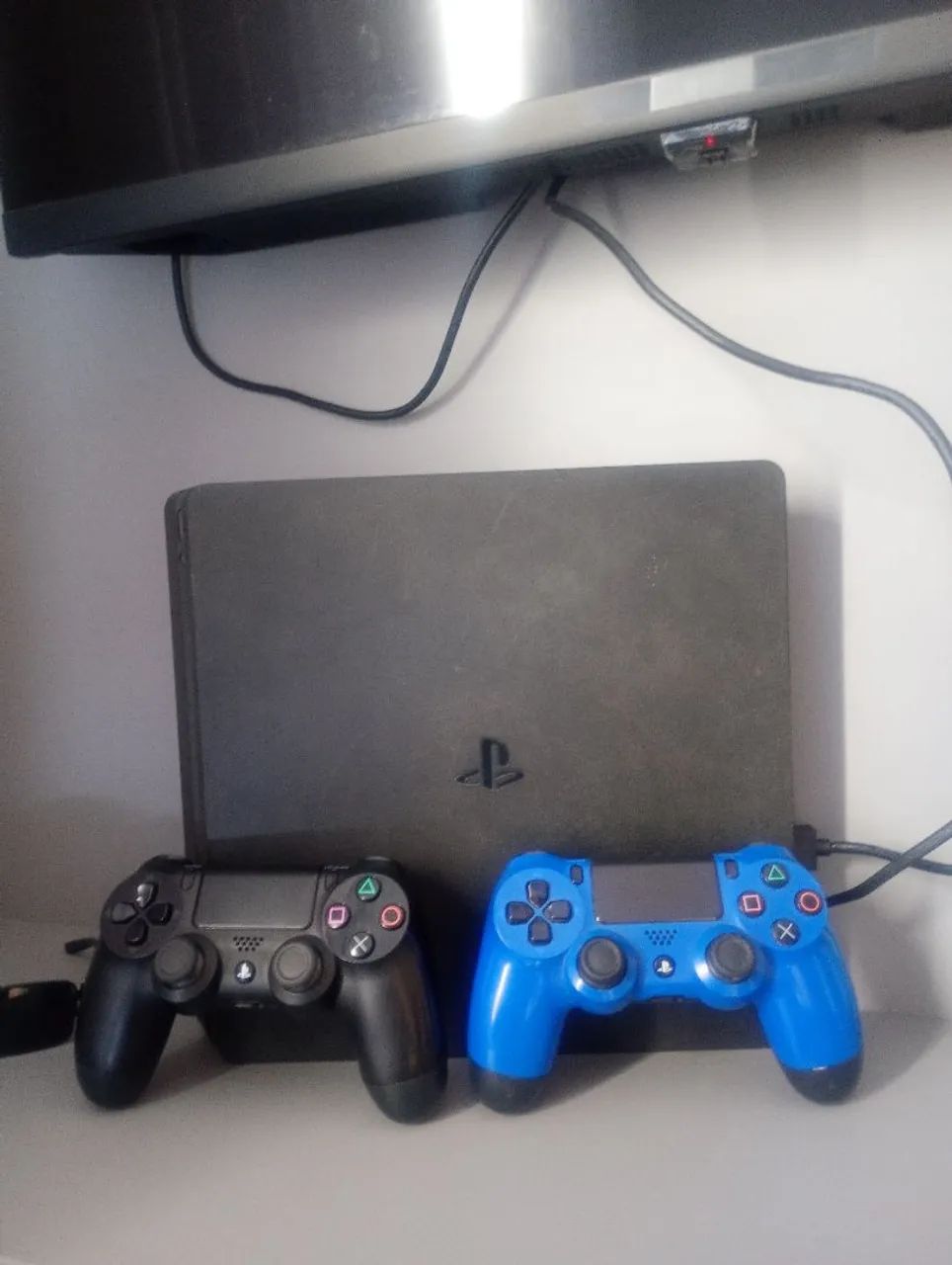 Vendo ps4 slim,em ótimo estado