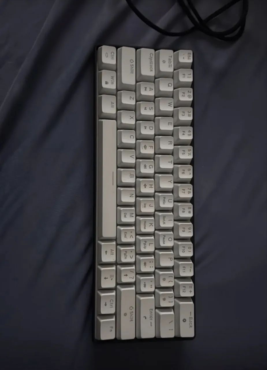 Teclado mecânico 60% funcionando perfeitamente  - Foto 3