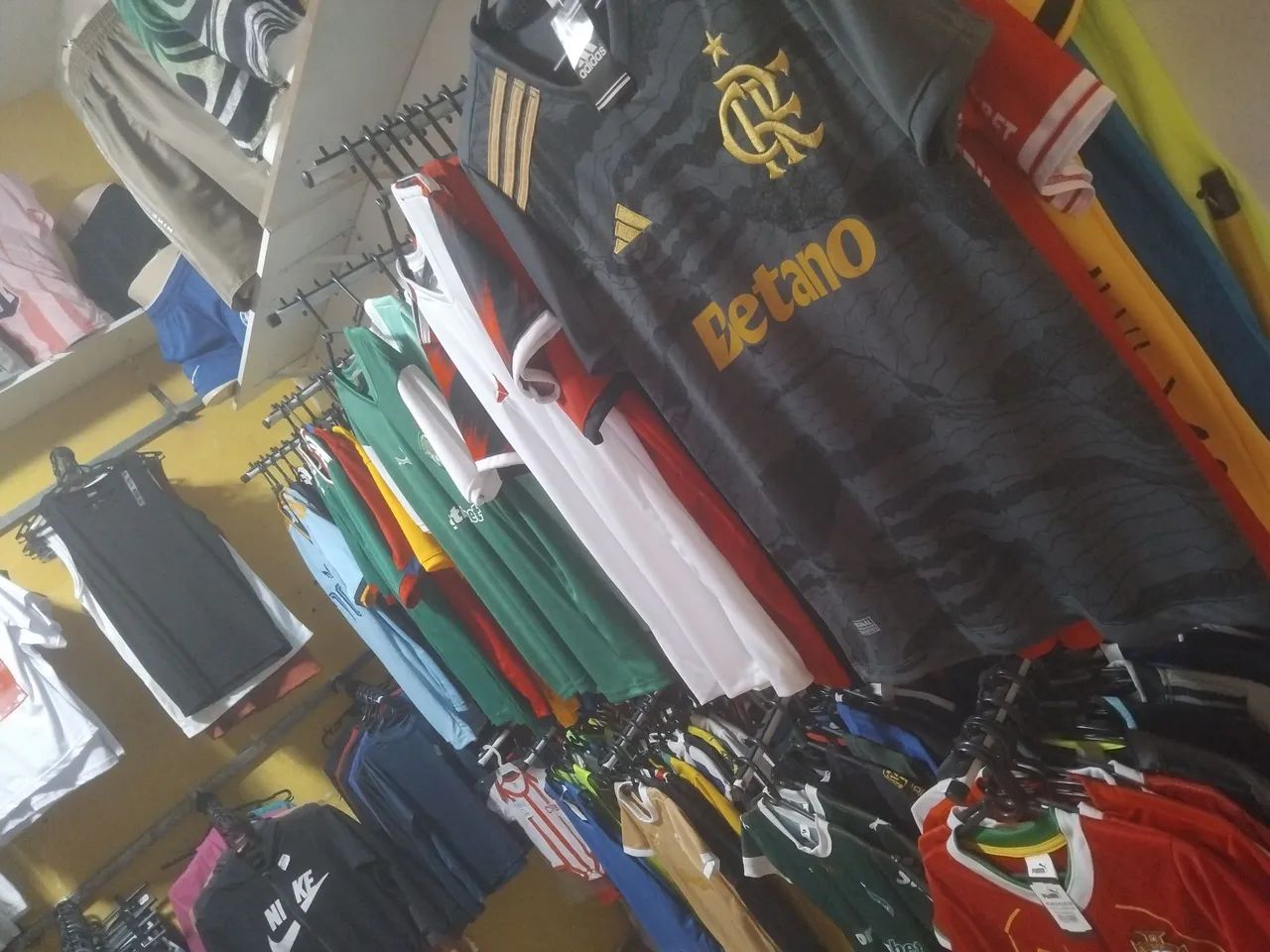 Roupas novas - Foto 2