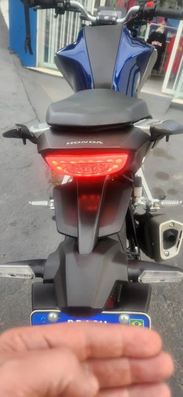 CB 300 abs  2026 - Foto 5