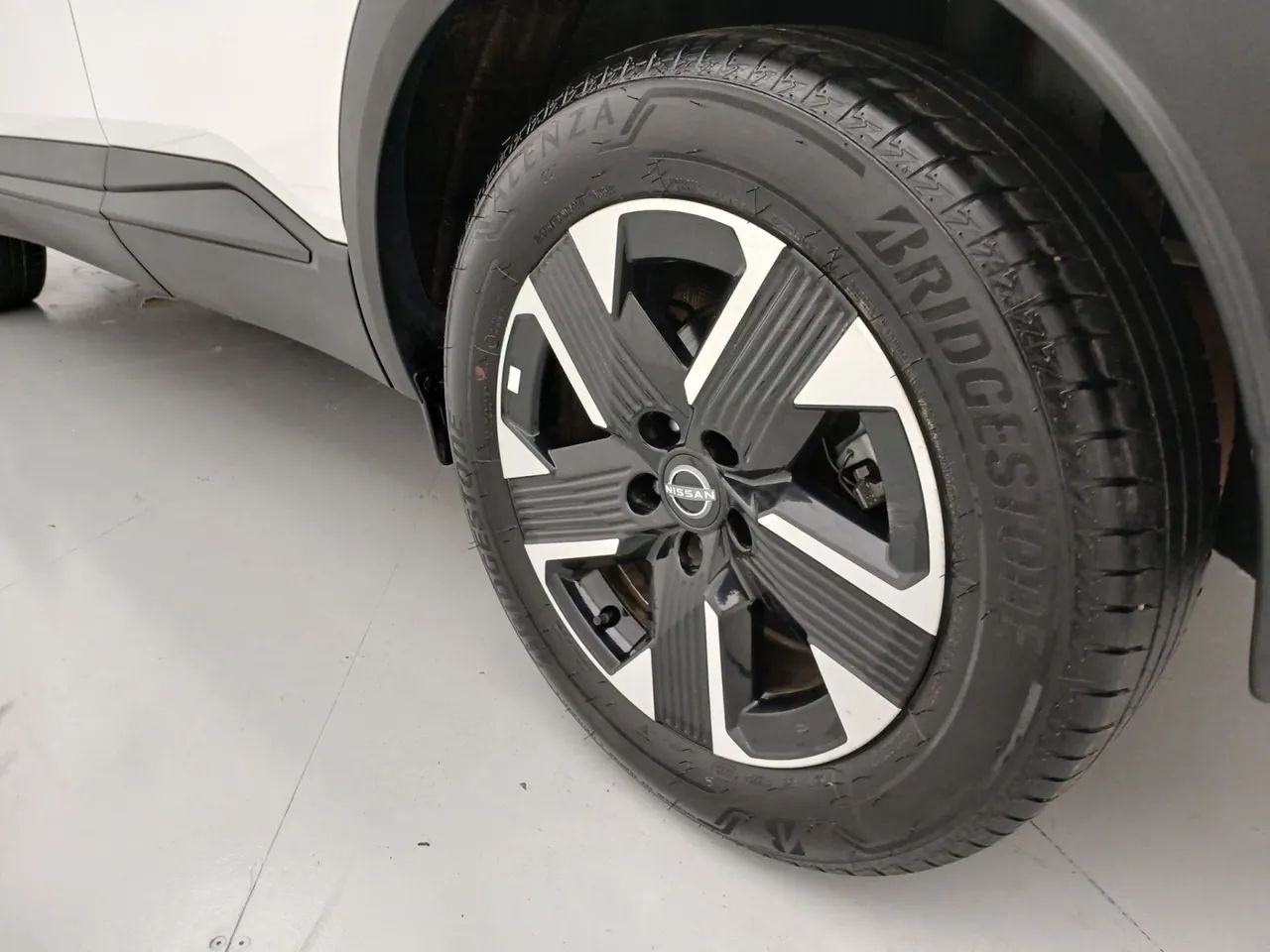 Nissan Kicks 1.0 Turbo Sense, foto 12 de 18