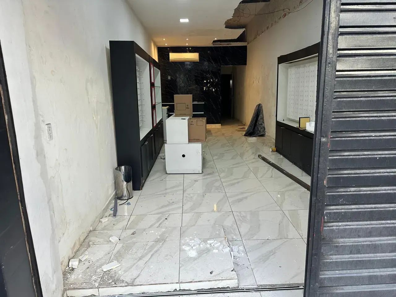 ALUGO ÓTIMA LOJA NO BAIRRO DA ENCRUZILHADA / RECIFE - Foto 2