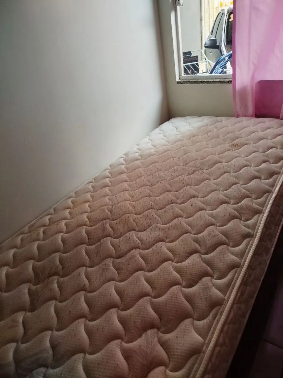 Vendo colchão de molas solteiro  - Foto 3