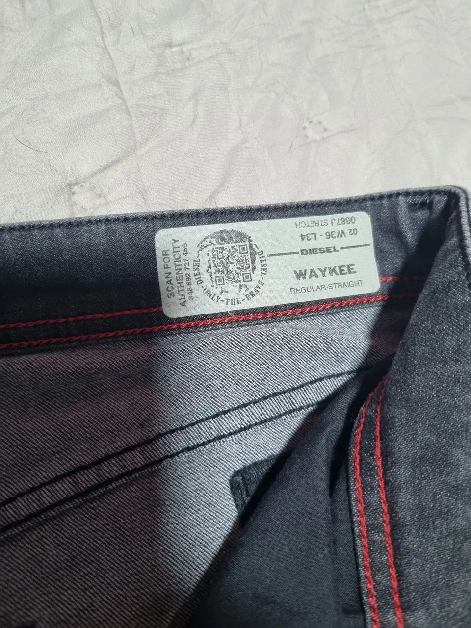 Calça jeans Diesel tamanho 46. - Foto 5