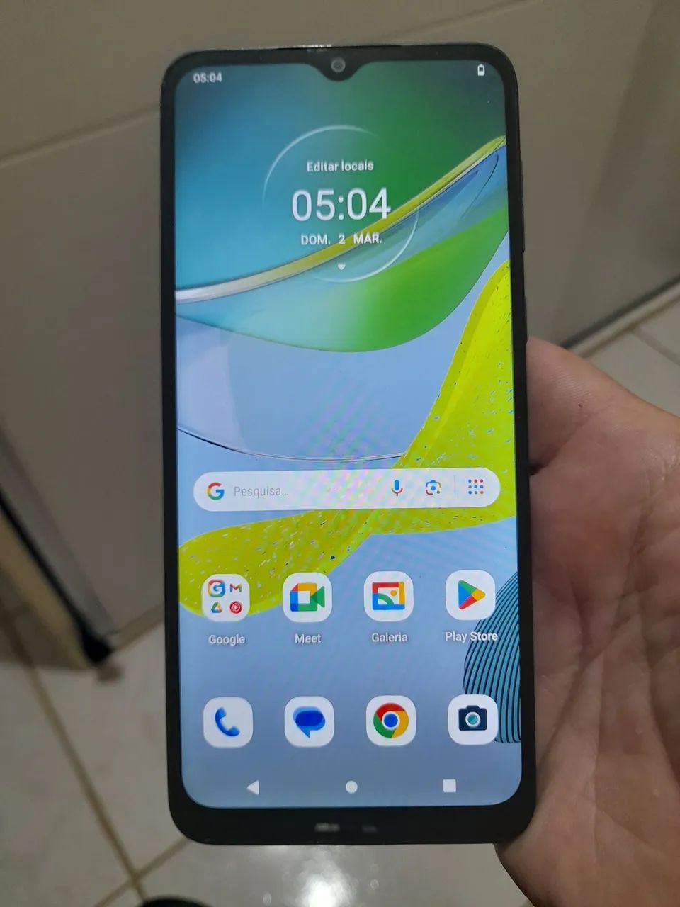 Celular moto e13 