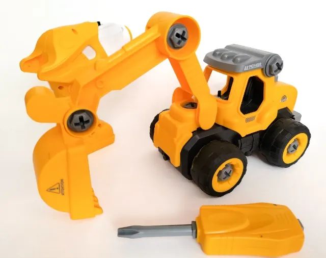 Escavadeira City Machines MultiKids