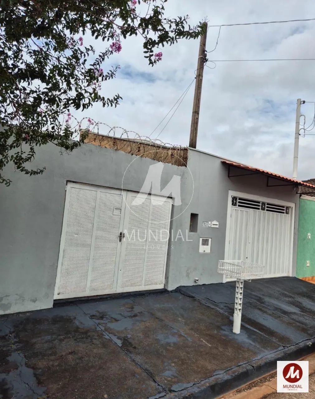 Casa (térrea na rua) 2 dormitórios, cozinha planejada