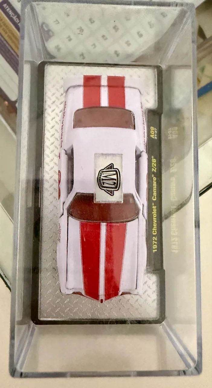 Camaro 1/64 M2 machine (coca-cola)  - Foto 4